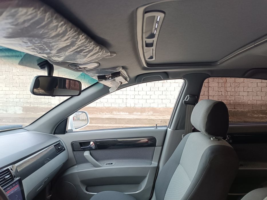 Жентра мошина сотилади