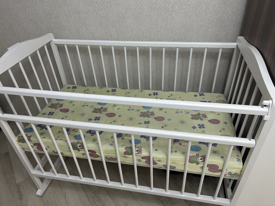 Продам детскую кровать