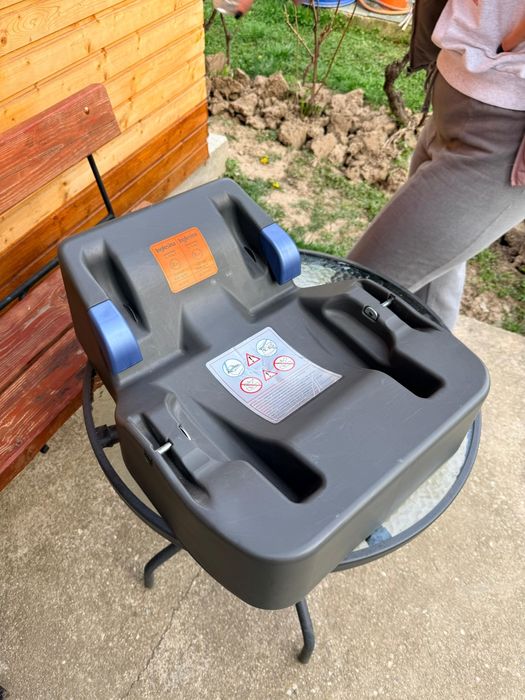 Vând cărucior 3in1 Iglesina Trilogy