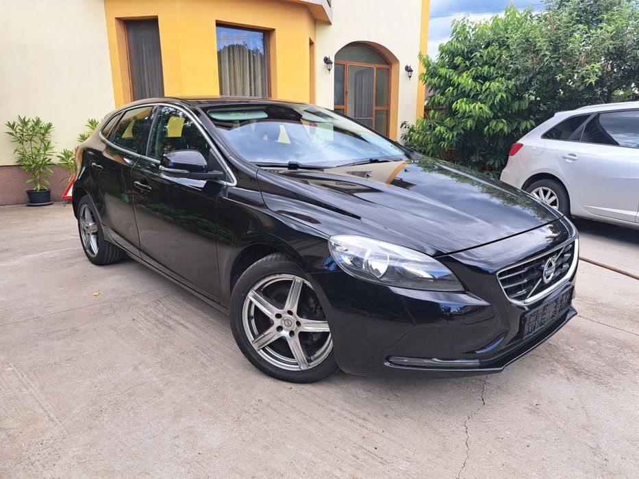 Volvo V40,2.0d euro6 M Business