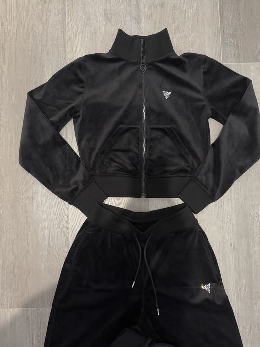 Дамски екип горно и долно Оригинал нови размер S