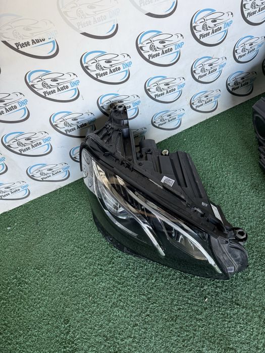 Far stanga dreapta Mercedes E class W213 Performance