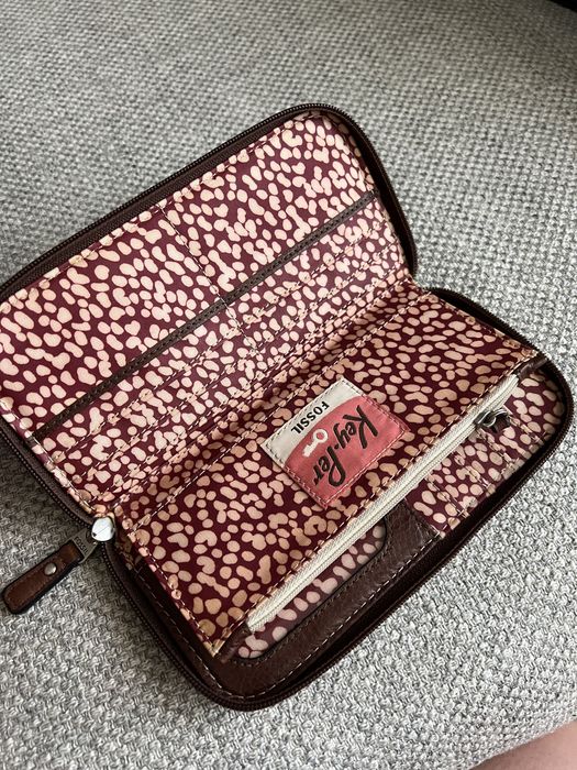 Дамски портфейли Fossil