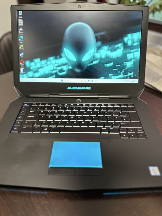 Laptop i7 Alienware R15 GTX 970M, SSD,  – ideal gaming/editare