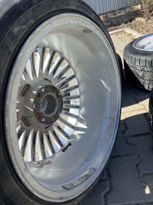 Продам R18 BMW диски