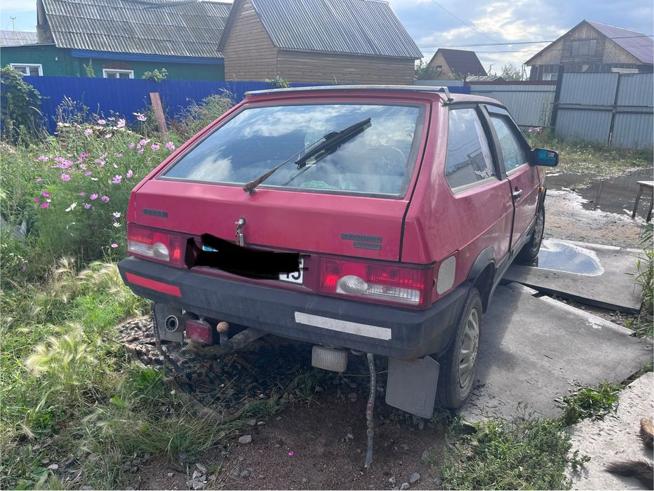 Продаю машину ВАЗ 21080