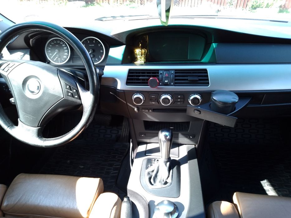 BMW E61 benzina și Gpl