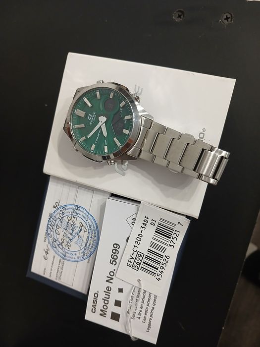 Наручные часы Casio