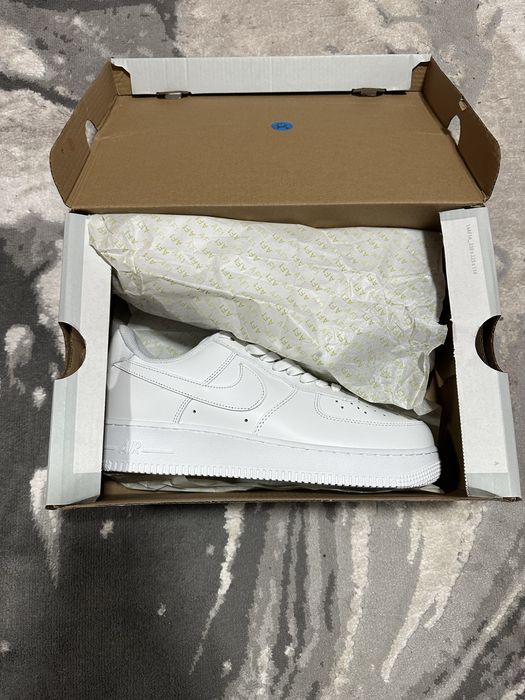 Nike air force white