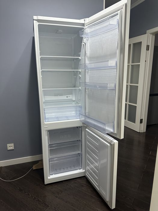 Продам холодильник Beko