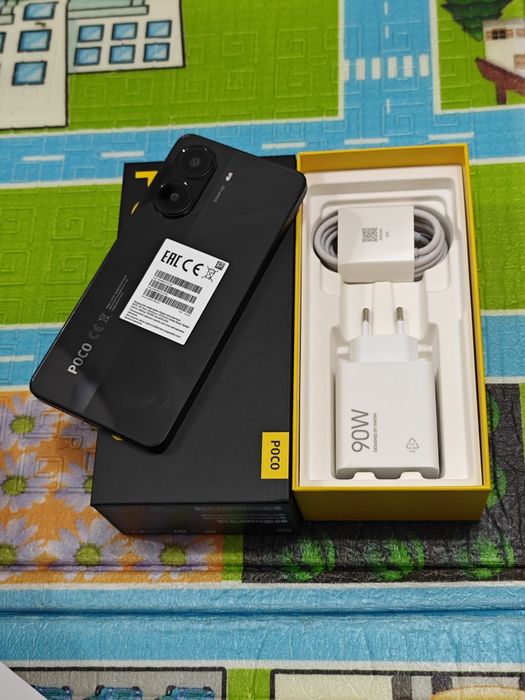 Poco X7 Pro 512Gb как новый