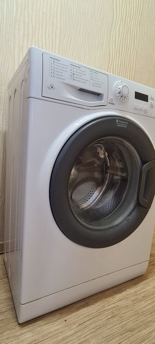 Продам стиральную машину