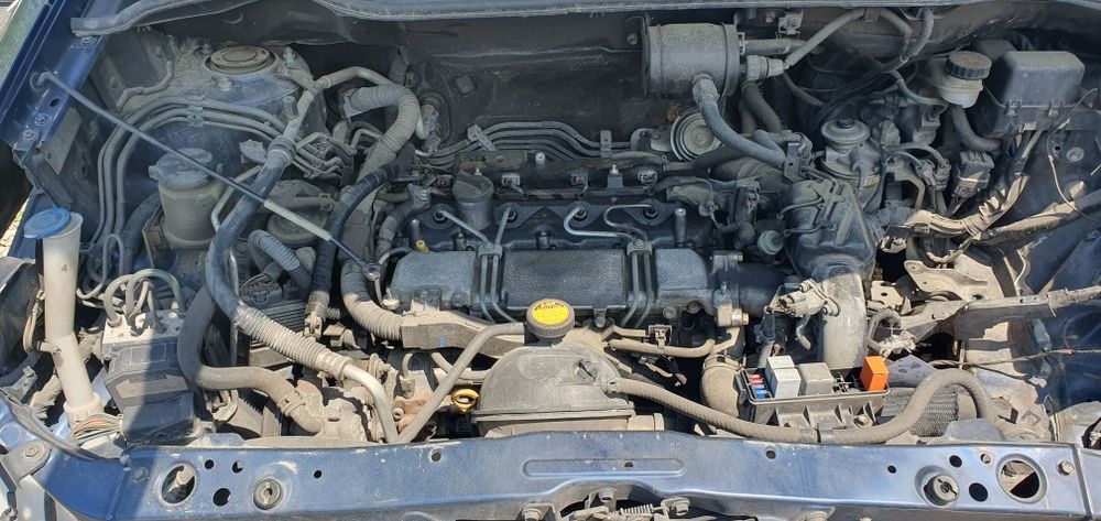 Тойота Корола Версо 2.0д4д 116к.с на части Toyota Verso 2.0d4d 116