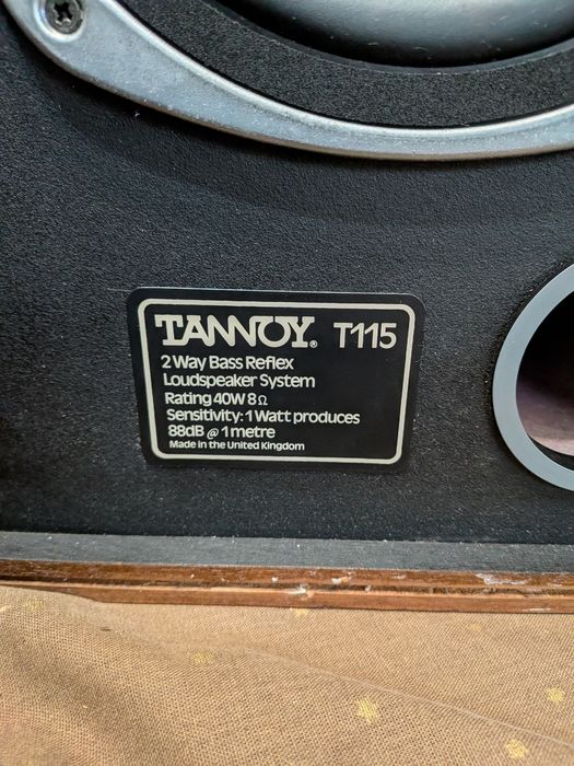Set boxe Tannoy T115