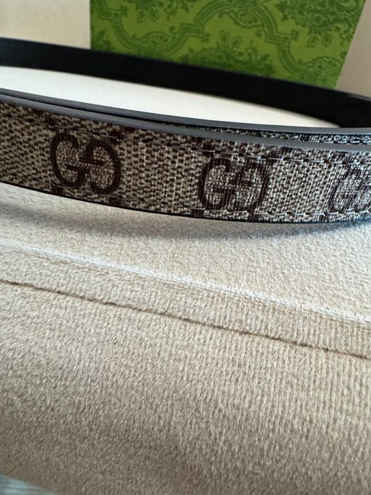 Gucci-Чисто нов дамски двулицев колан 105 см