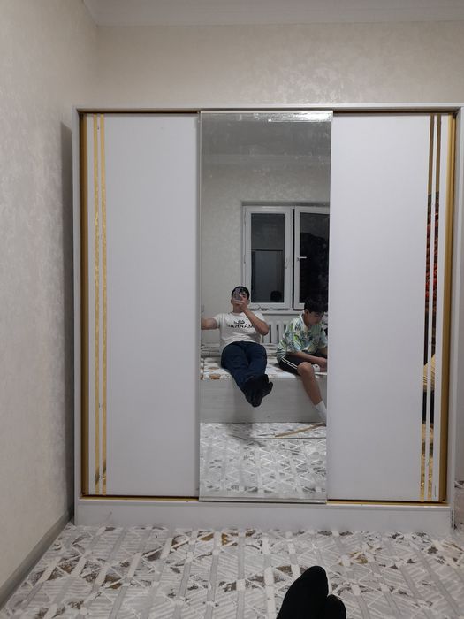 Mebelni shkaf siz izlagan narxda