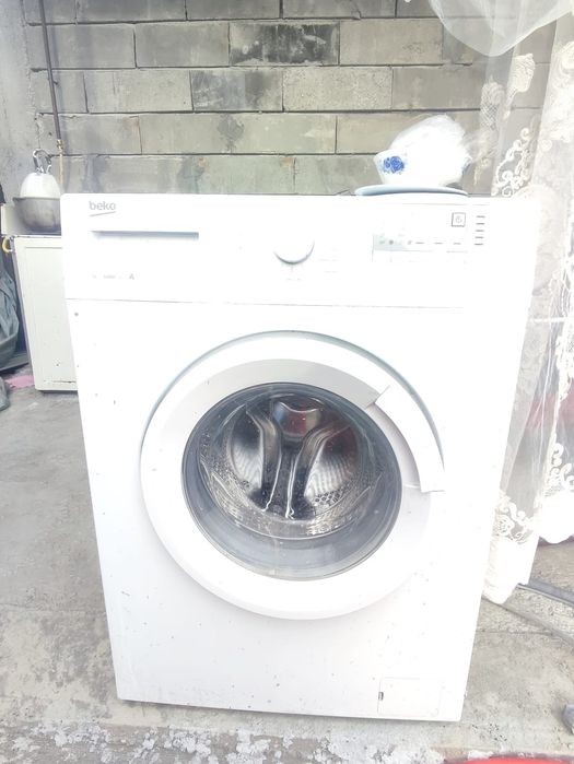 Продам стиральную машину