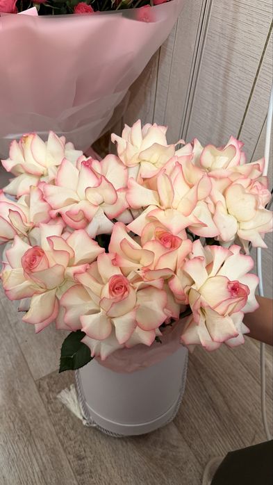 Свежие цветы за 10.000