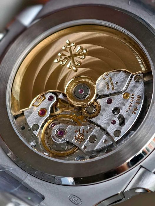 patek philippe nautilus new2