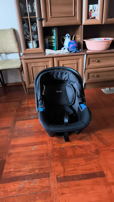 Детское автомобильное кресло