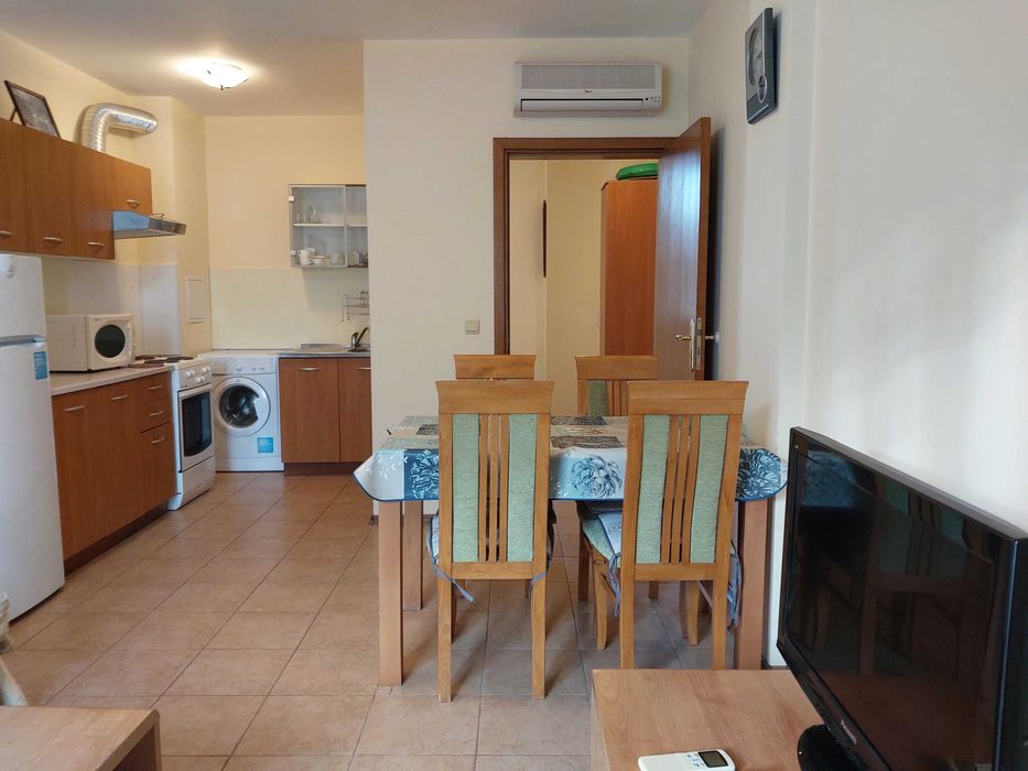 Продава се Тристаен апартамент в к.к. Слънчев бряг - 105 кв.м за 704 €/кв.м - Снимка #4