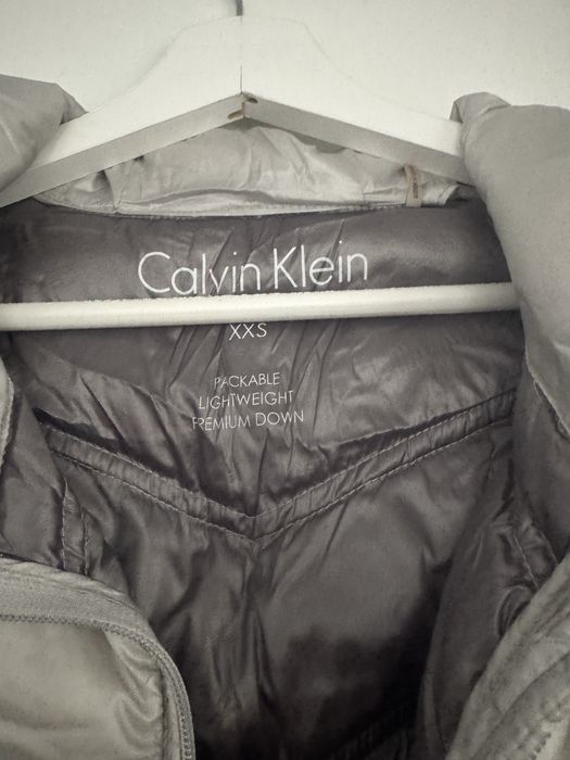 Дамско яке с гъши пух Calvin Klein