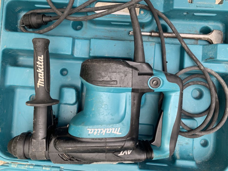 Мakita HR3210C/ перфоратор/