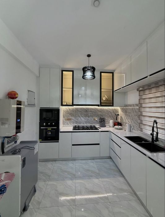 Сдаётся срочно 2 комнатная квартира на Ойбек метро