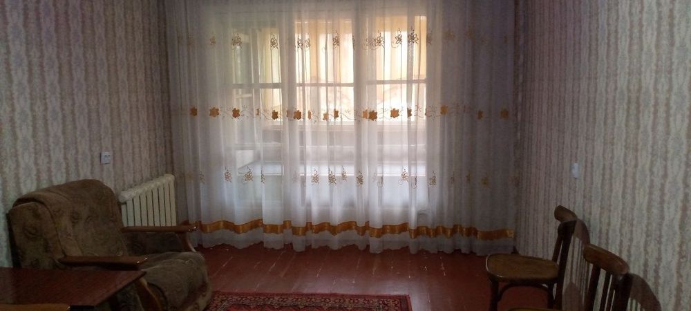 Продаётся квартира Чиланзар 24 квартал 1/4/5 грузинка