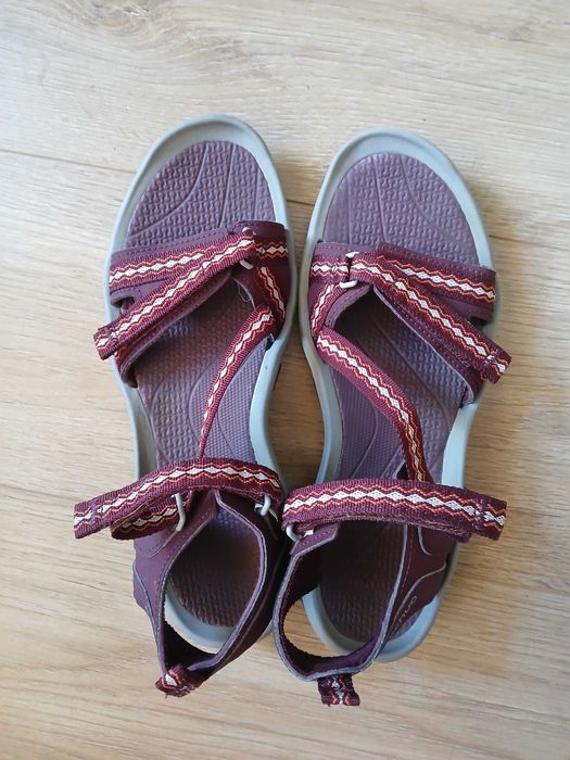 Дамски туристически сандали Quechua Decathlon 41 номер