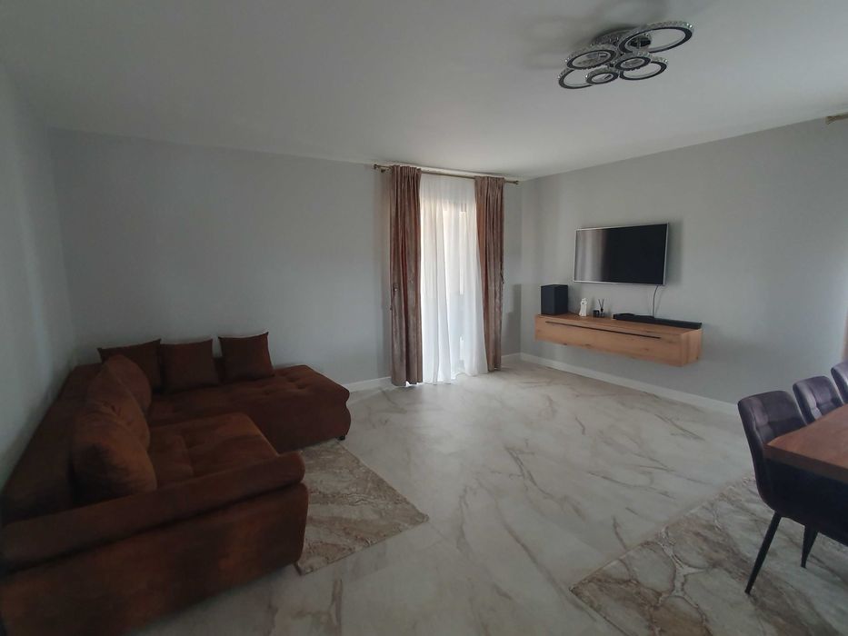 Casa nouă de Vânzarea