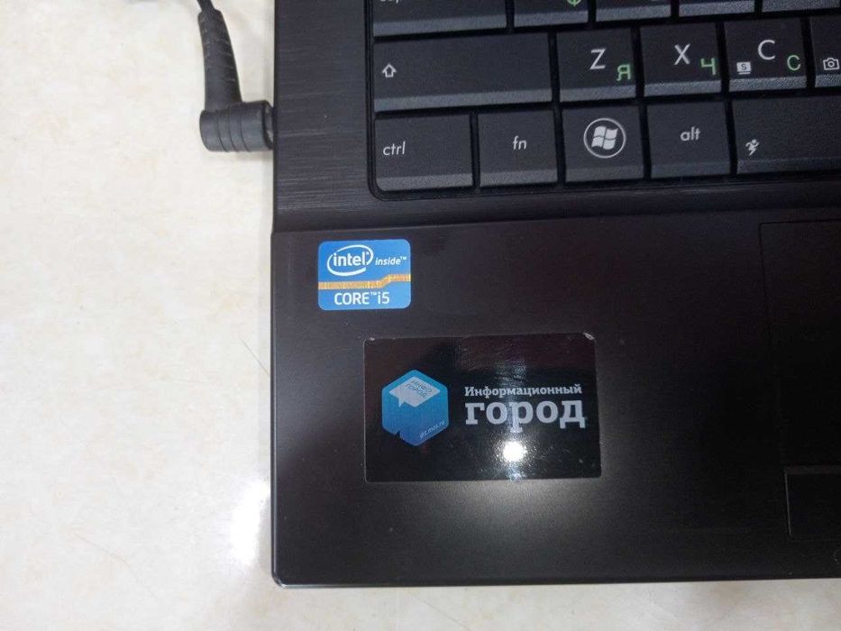 Ноутбук Asus p43e  Core i5