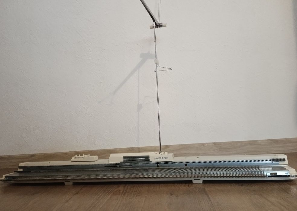 Вязальная машина silver reed