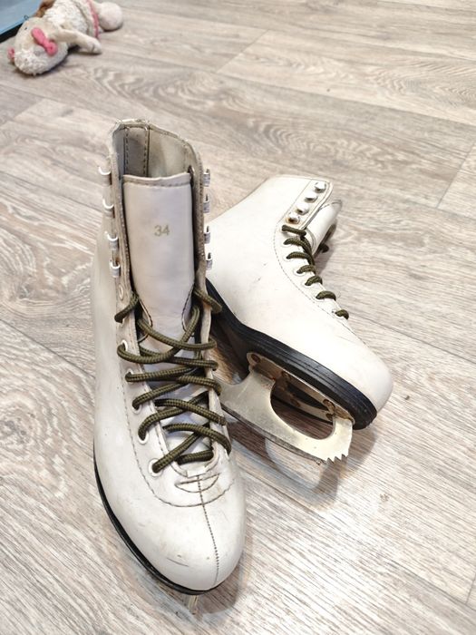 Коньки детские 34 размер