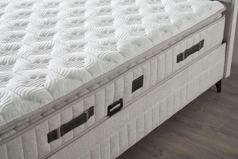 Тапицирано легло Infinity