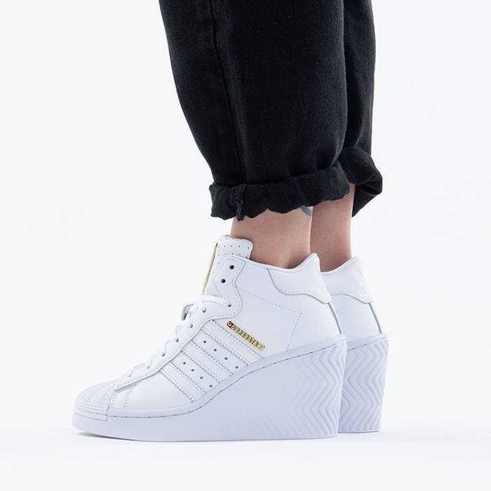 Дамски обувки  ADIDAS SUPERSTAR MID размер EU36 2/3  ЧЕРЕН ПЕТЪК