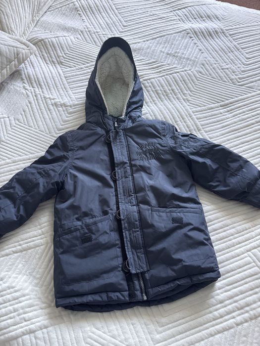 Зимняя куртка на мальчика