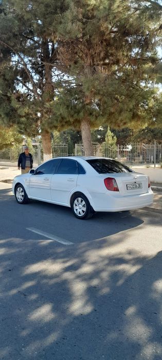 Ласетти 1.8 наварот