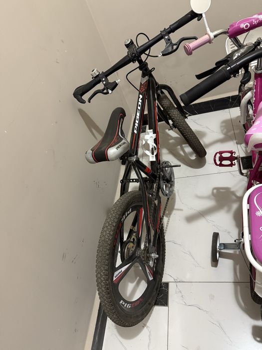 Продам велоспед среднего размера