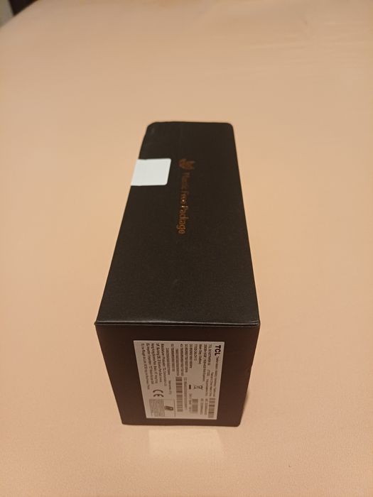 Продавам нов телефон TCL NXTPAPER 50 5G!