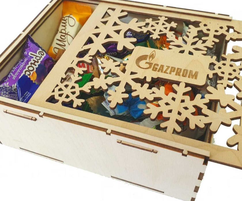 подарочные коробки,боксы