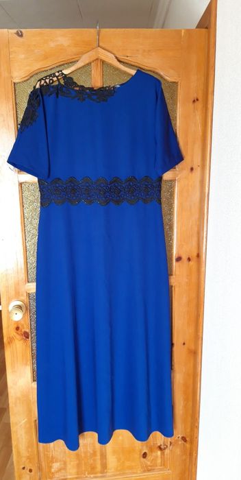 Продам платье синий