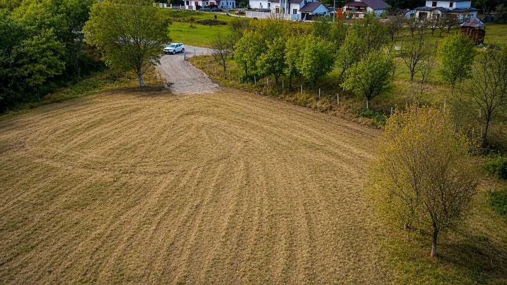 4.600 MP / INTRAVILAN / STR. SOLOVAN / PARCELARE/Electricitate +Apa la proprietate”
