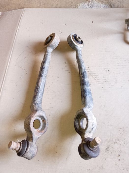 продам запчасти на ауди с4