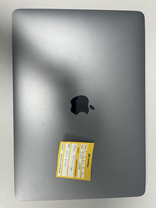 MacBook Air 13 2025 года