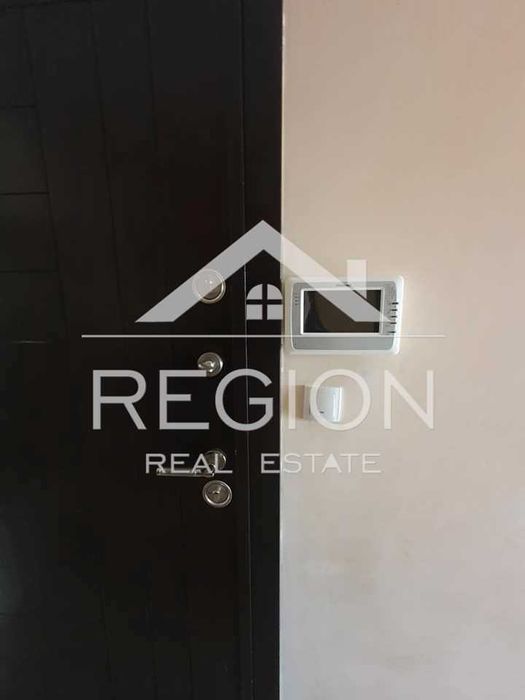 Дава се под наем Тристаен апартамент в Варна, Център - 90 кв.м за 612 € - Снимка #11