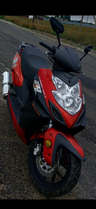 Скутер     Racer