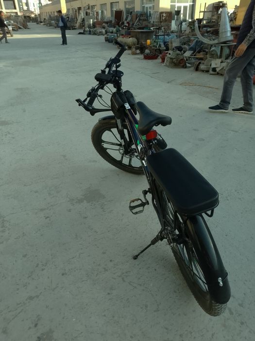 Sportivni Velosiped sotiladi holati yangi ideal 1 oy ishlatilgan