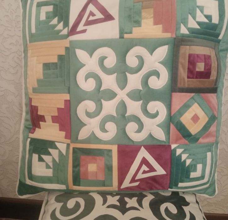 Корпе , жастык , жастық ,