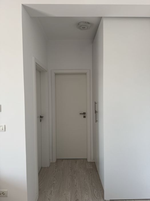 Inchiriez apartament cu 2 camere in Giroc zona ESO